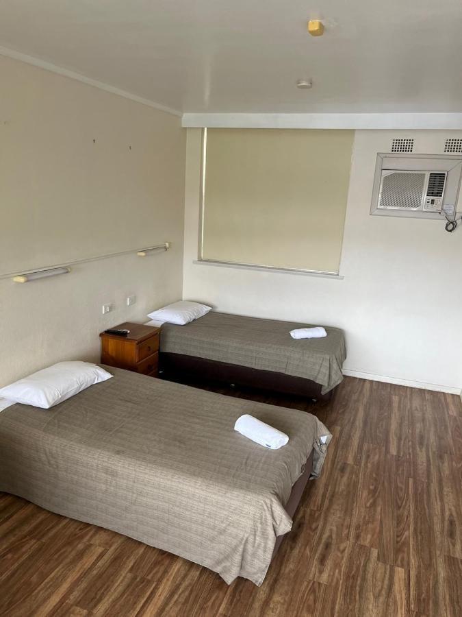 Crown Hotel Motel Grafton Exteriör bild